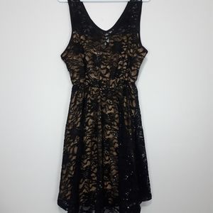 ROCKIN TOWN Black Sequined Dress